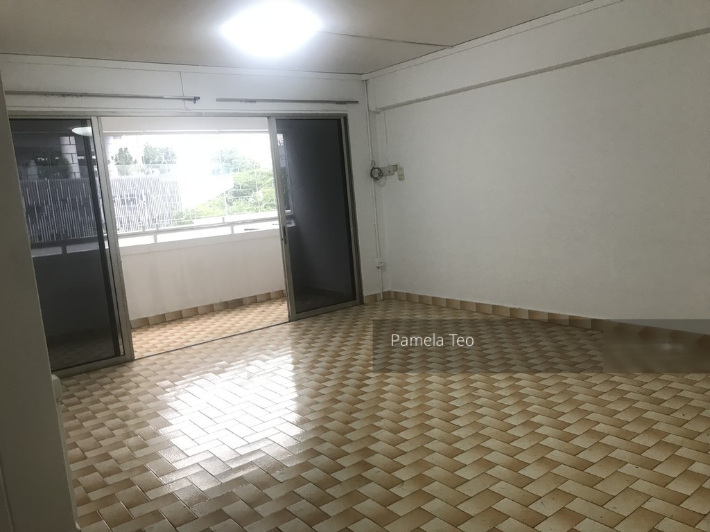 Ang Mo Kio Avenue 8 thumbnail photo